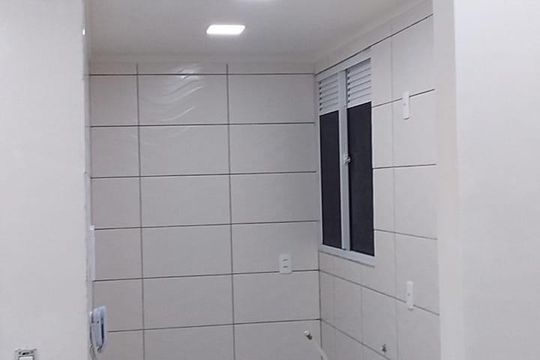 Cozinha de apartamento para alugar com 2 quartos, 55m² em Restinga, Porto Alegre