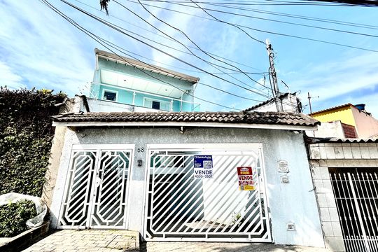 Fachada  de casa à venda com 3 quartos, 302m² em Jardim Matarazzo, São Paulo