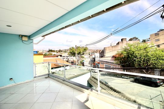 varanda  de casa à venda com 3 quartos, 302m² em Jardim Matarazzo, São Paulo