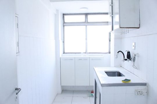 Cozinha de kitnet/studio para alugar com 1 quarto, 48m² em Santa Ifigênia, São Paulo