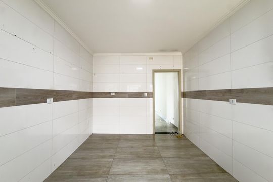 Cozinha de casa para alugar com 2 quartos, 150m² em Vila Brasilio Machado, São Paulo