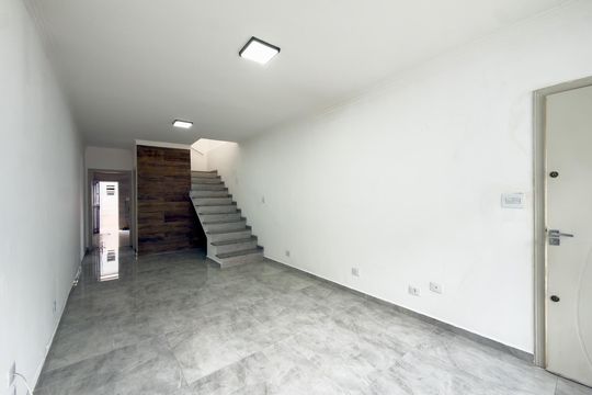 Sala de casa para alugar com 2 quartos, 150m² em Vila Brasilio Machado, São Paulo