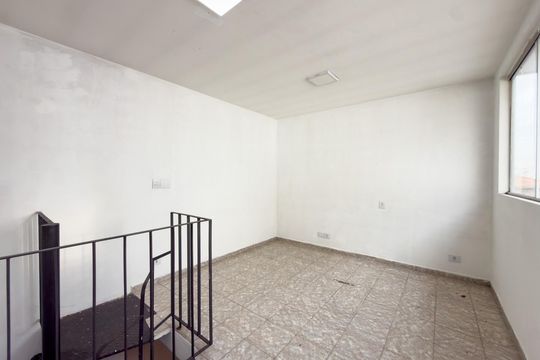 Edicola de casa para alugar com 2 quartos, 150m² em Vila Brasilio Machado, São Paulo