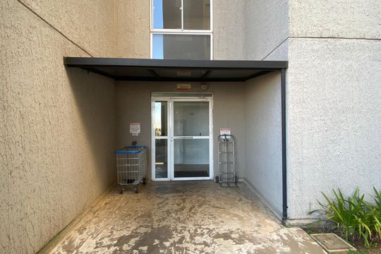 Fachada do bloco de apartamento à venda com 2 quartos, 40m² em Jardim do Lago, Osasco