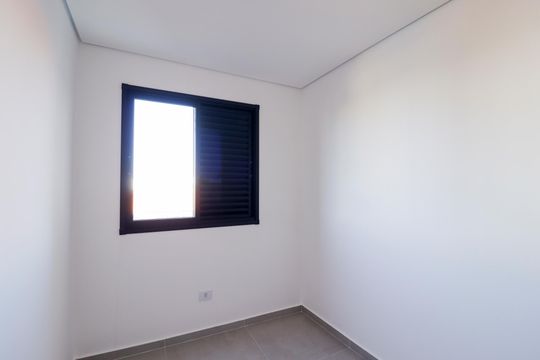 Quarto 1 de apartamento à venda com 2 quartos, 40m² em Vila Mazzei, São Paulo