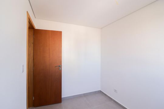 Quarto 1 de apartamento à venda com 2 quartos, 44m² em Vila Mazzei, São Paulo