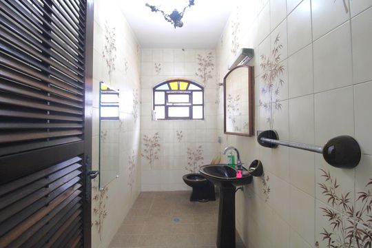 Lavabo de casa à venda com 3 quartos, 450m² em Pedreira, São Paulo