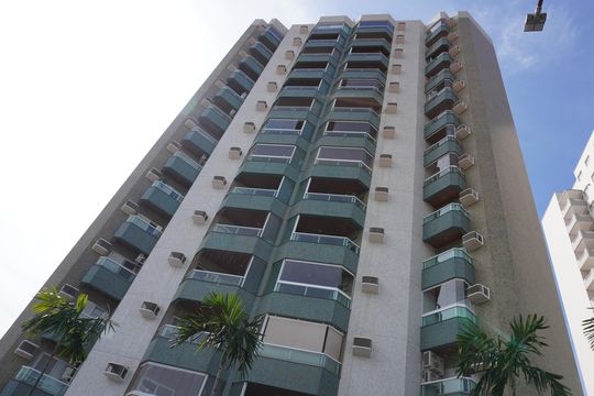 Fachada de apartamento para alugar com 4 quartos, 156m² em Centro, Americana