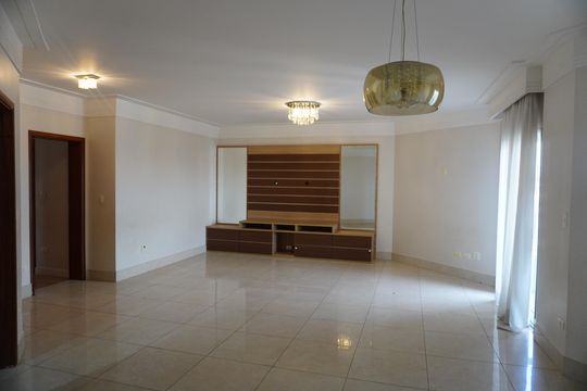 Apartamento para alugar com 4 quartos, 156m² em Centro, Americana