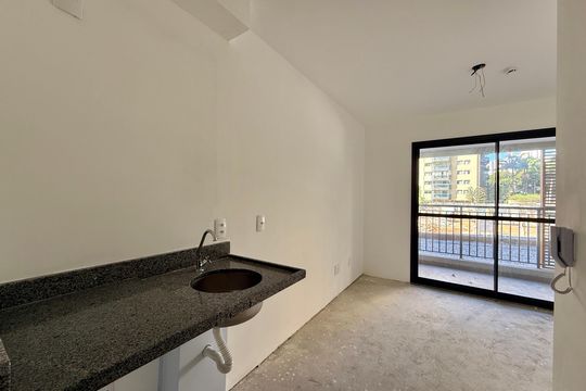 Cozinha   de kitnet/studio à venda com 1 quarto, 22m² em Cidade Monções, São Paulo