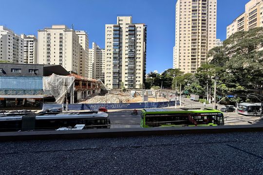 Vista  de kitnet/studio à venda com 1 quarto, 22m² em Cidade Monções, São Paulo