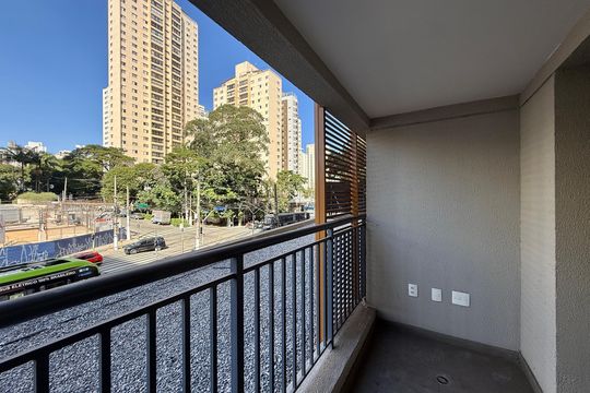 Sacada de kitnet/studio à venda com 1 quarto, 22m² em Cidade Monções, São Paulo