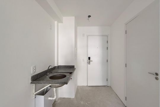 Cozinha  de kitnet/studio à venda com 1 quarto, 27m² em Cidade Monções, São Paulo