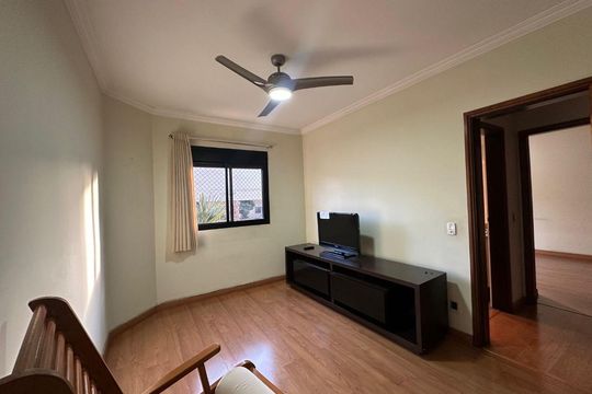 Apartamento à venda com 4 quartos, 320m² em Vila Lanzara, Guarulhos
