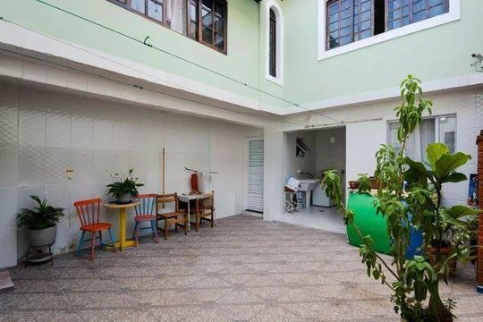 Casa à venda com 3 quartos, 250m² em Vila Tibagi, Guarulhos