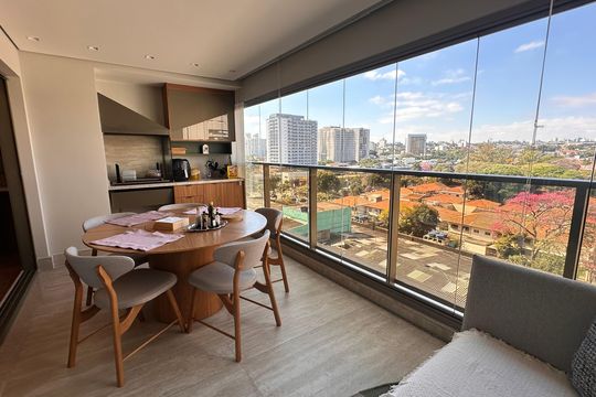 Apartamento à venda com 3 quartos, 136m² em Campo Belo, São Paulo