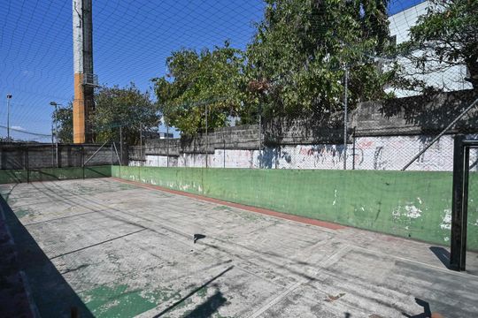 Quadra de apartamento para alugar com 2 quartos, 52m² em Jardim Eledy, São Paulo