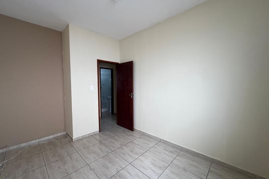 Quarto 2 de casa à venda com 2 quartos, 59m² em Ouro Preto, Belo Horizonte
