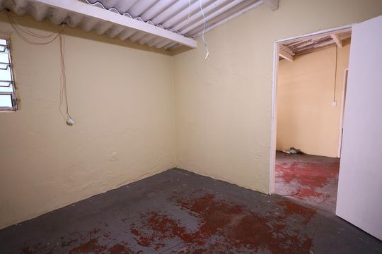 Quarto de casa para alugar com 1 quarto, 80m² em Jardim Bela Vista, Osasco