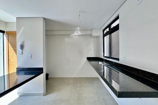 Cozinha de apartamento à venda com 2 quartos, 65m² em Anchieta, Belo Horizonte