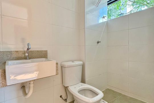 Suíte - Banheiro de apartamento à venda com 2 quartos, 65m² em Anchieta, Belo Horizonte