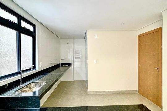 Cozinha e Área de Serviço de apartamento à venda com 1 quarto, 46m² em Anchieta, Belo Horizonte
