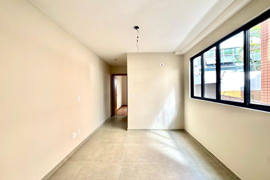 Sala/Cozinha de apartamento à venda com 1 quarto, 41m² em Anchieta, Belo Horizonte