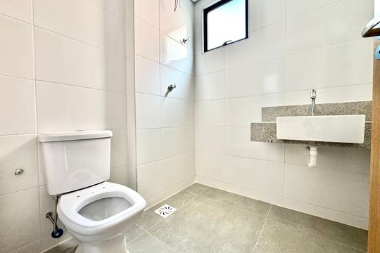 Banheiro de apartamento à venda com 1 quarto, 41m² em Anchieta, Belo Horizonte