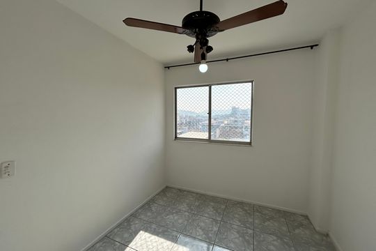Quarto 1 de apartamento à venda com 2 quartos, 58m² em Cascadura, Rio de Janeiro