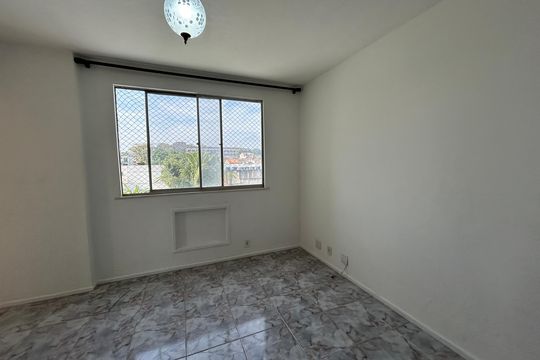 Sala de apartamento à venda com 2 quartos, 58m² em Cascadura, Rio de Janeiro