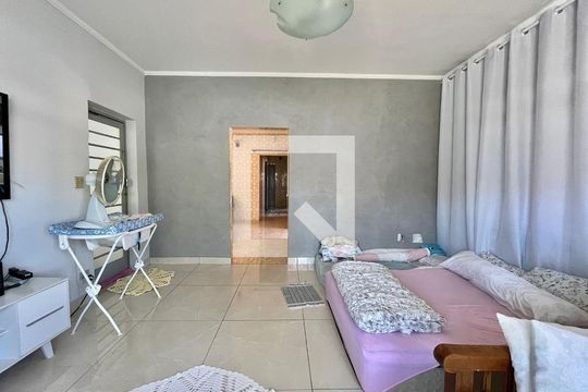 Casa à venda com 3 quartos, 350m² em Jardim Nossa Senhora Auxiliadora, Campinas