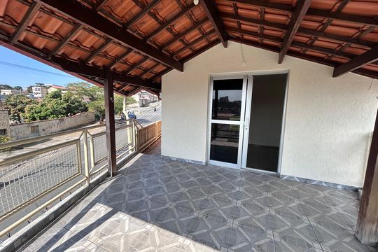 Varanda do Quarto 1 de casa para alugar com 3 quartos, 100m² em Jardim Laguna, Contagem