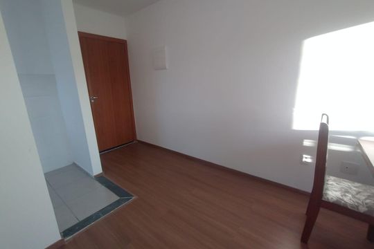 Sala de apartamento para alugar com 2 quartos, 50m² em Industrial, Juiz de Fora