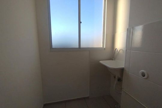 Área de serviço de apartamento para alugar com 2 quartos, 50m² em Industrial, Juiz de Fora