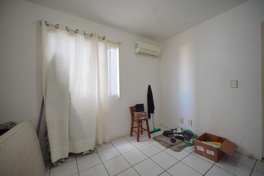 Sala de apartamento para alugar com 2 quartos, 50m² em Serraria, São José