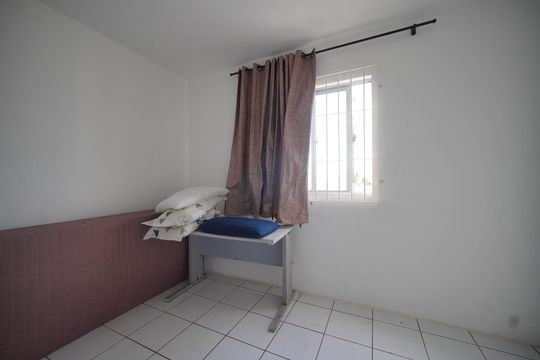 Quarto 2 de apartamento para alugar com 2 quartos, 50m² em Serraria, São José