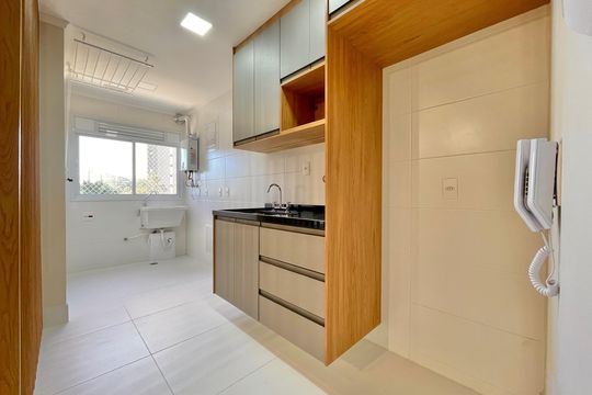 Cozinha de apartamento para alugar com 2 quartos, 59m² em Votupoca, Barueri