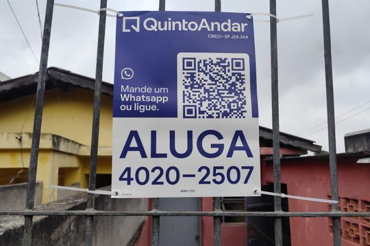 Plaquinha de casa para alugar com 2 quartos, 98m² em Jardim Sao Jose, São Paulo