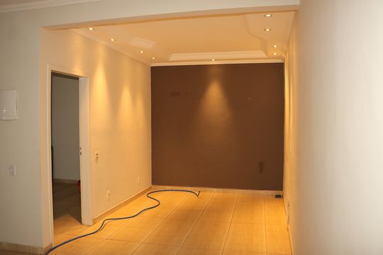 Casa à venda com 4 quartos, 78m² em Jardim Rodolfo Pirani, São Paulo