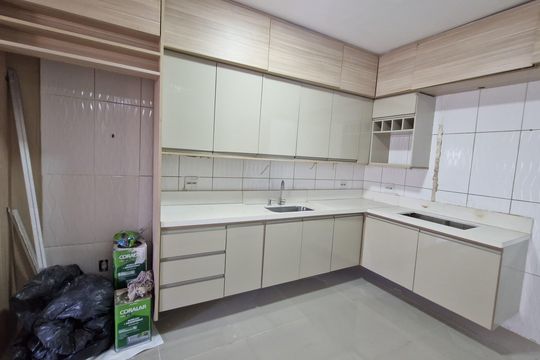 Cozinha de casa para alugar com 2 quartos, 70m² em Cabral, Nilópolis