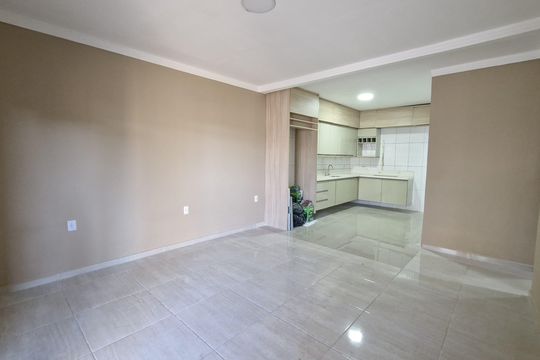 Sala de casa para alugar com 2 quartos, 70m² em Cabral, Nilópolis