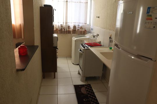 Cozinha de apartamento para alugar com 2 quartos, 50m² em Parque Rodoviária, Campos dos Goytacazes