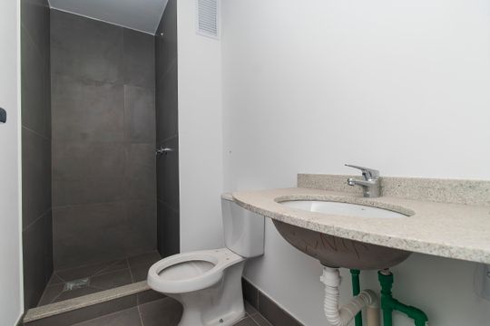 Banheiro 1 de apartamento à venda com 3 quartos, 72m² em Glória, Porto Alegre