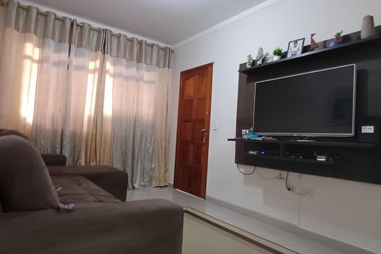 Sala de casa à venda com 3 quartos, 80m² em Vila Elze, São Paulo