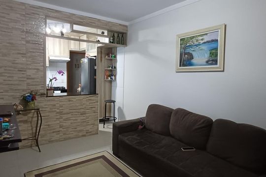 Sala de casa à venda com 3 quartos, 80m² em Vila Elze, São Paulo