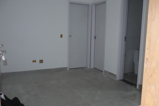 Apartamento à venda com 2 quartos, 36m² em Vila Elze, São Paulo