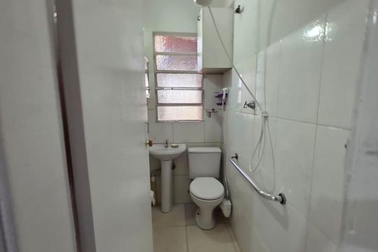 Banheiro de casa à venda com 2 quartos, 357m² em Jardim Guanabara, Campinas