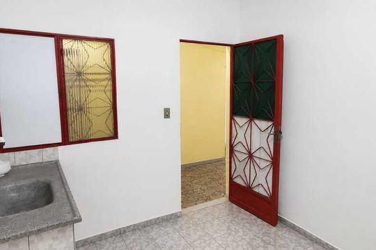 Kitnet/Studio para alugar com 1 quarto, 30m² em Inhoaíba, Rio de Janeiro