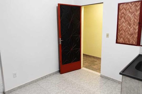 Cozinha de kitnet/studio para alugar com 1 quarto, 30m² em Inhoaíba, Rio de Janeiro