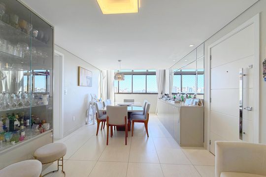 Apartamento à venda com 3 quartos, 161m² em Prado, Belo Horizonte